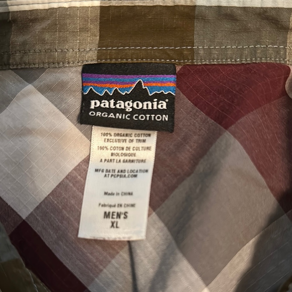 Patagonia Casual Button Down Shirt Blue and Brown - Picture 2 of 4
